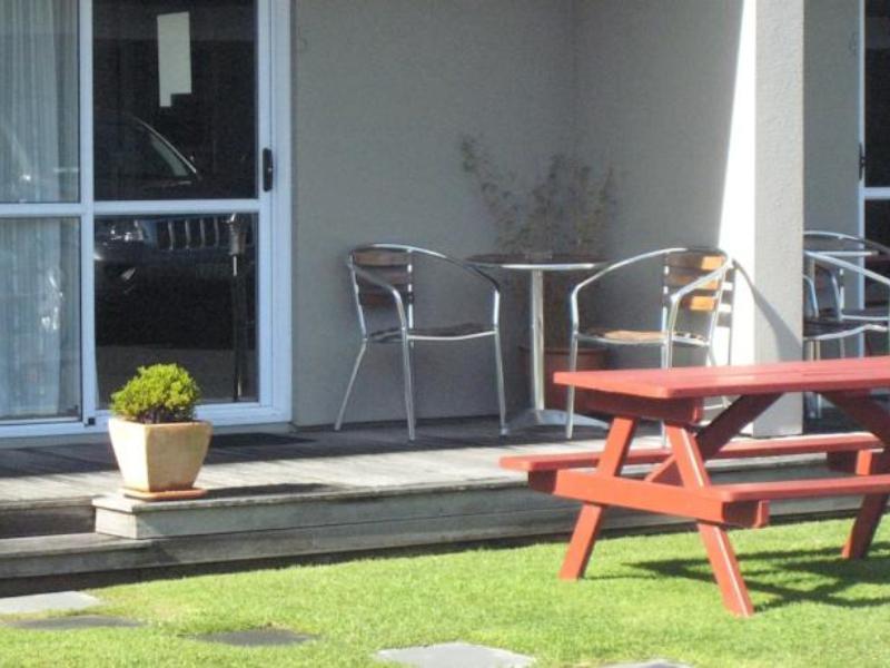 Buller Court On Palmerston Westport Exterior foto